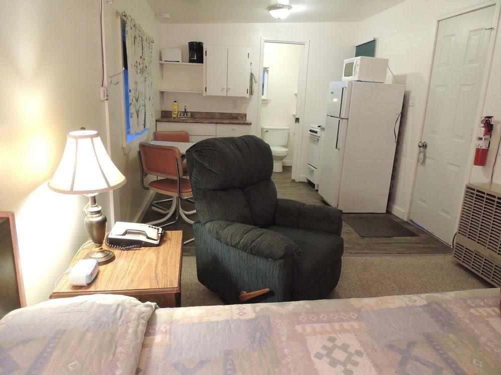100 Mile & Rv Park 3* 100 Mile House